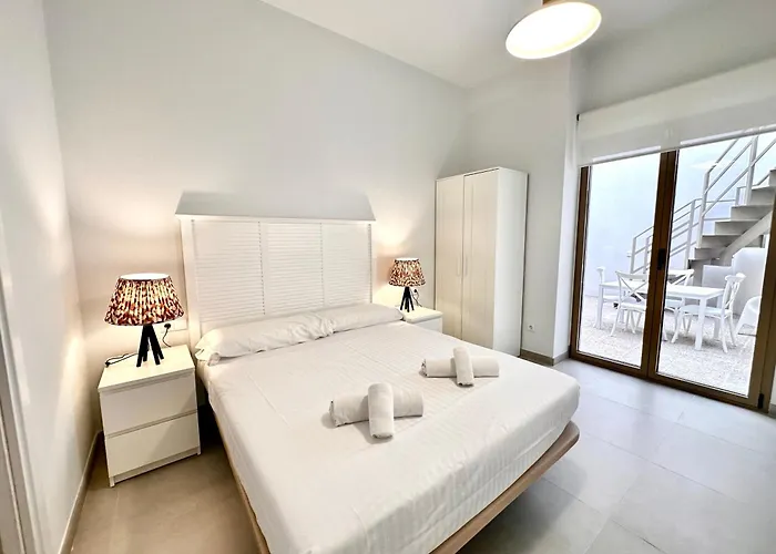 Filologo Sanelo Luxury Lägenhet